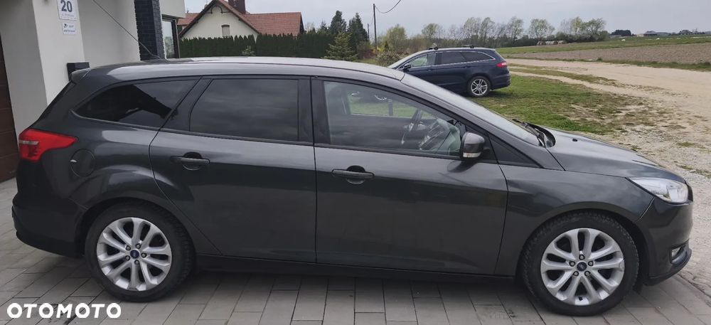 Ford Focus 1.0 EcoBoost Titanium - 7