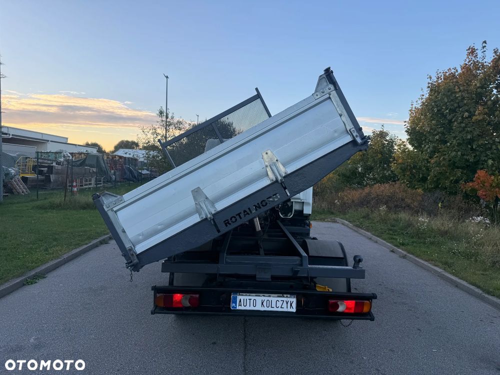 Nissan Cabstar - 19