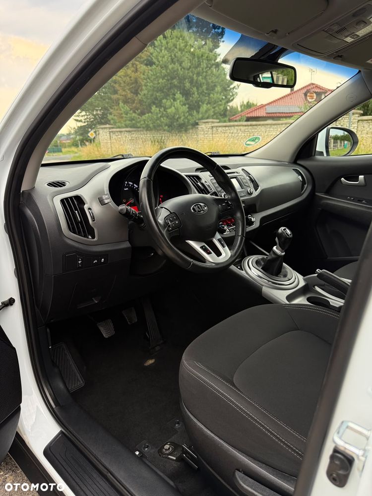 Kia Sportage - 11