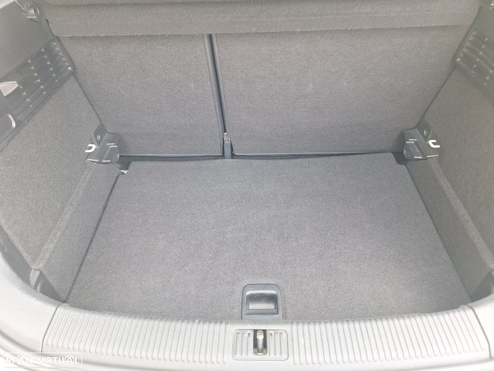 Audi A1 1.6 TDI Sport - 17