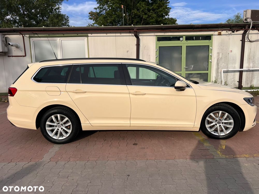 Volkswagen Passat 2.0 TDI EVO Business DSG - 6
