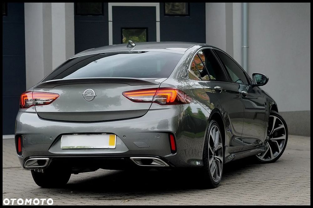 Opel Insignia 2.0 BiTurbo 4x4 GSI - 15