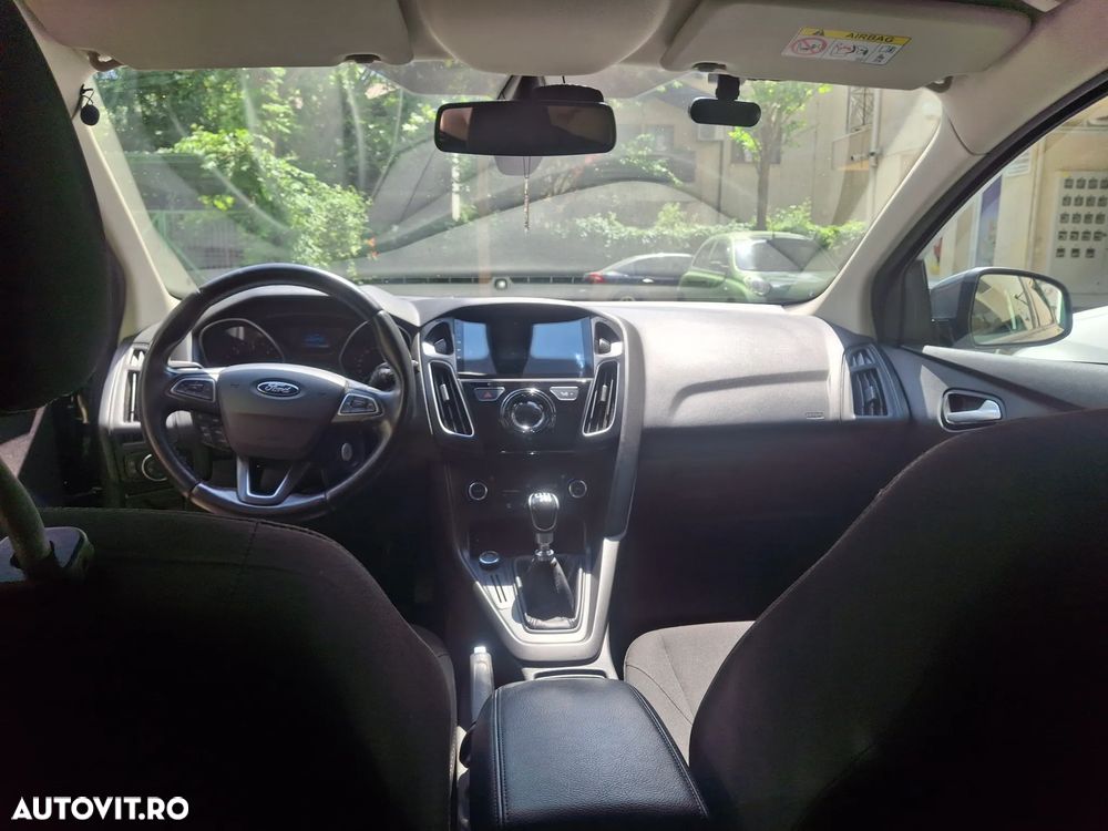 Ford Focus 1.5 TDCi Trend - 5
