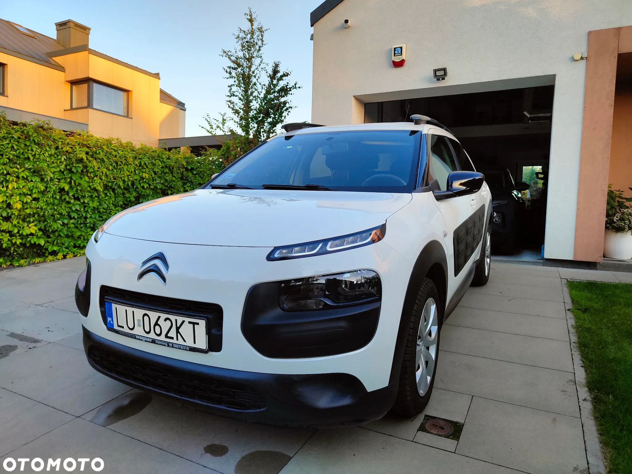 Citroën C4 Cactus 1.2 PureTech Live - 1