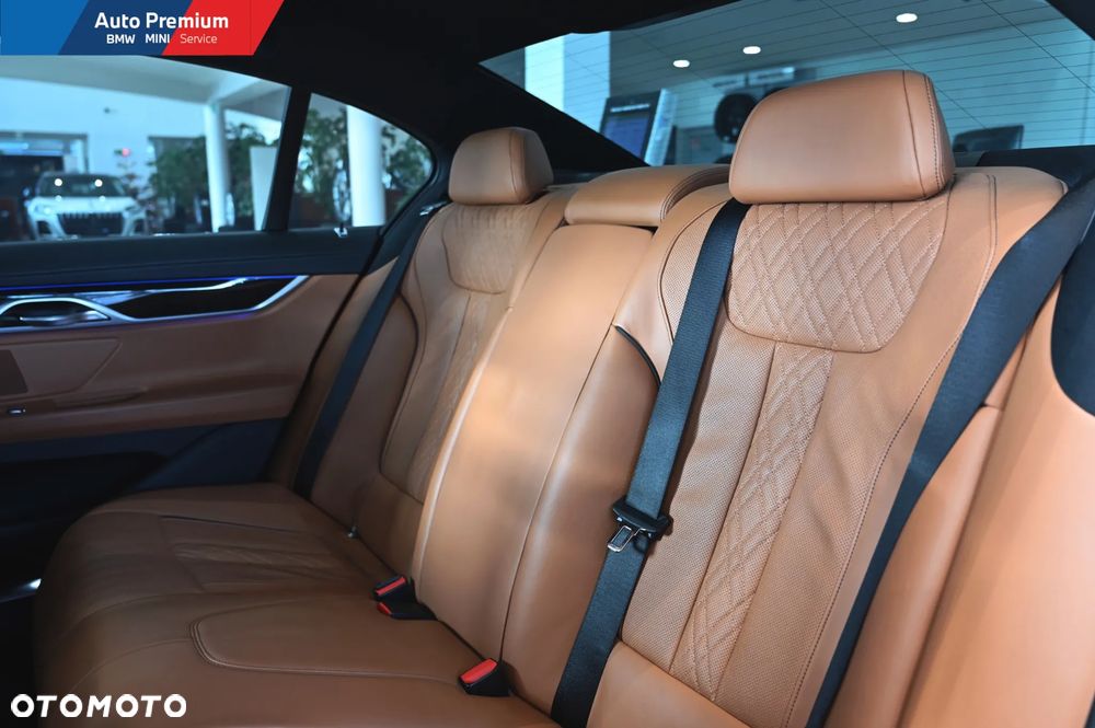 BMW Seria 7 750d xDrive - 16