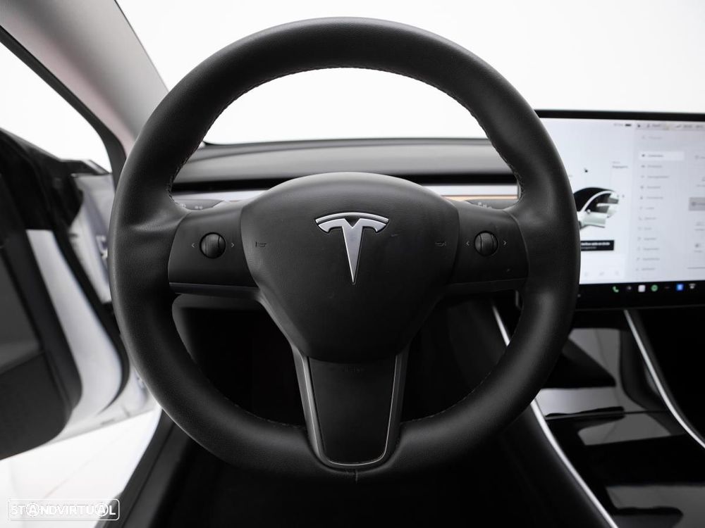 Tesla Model 3 Standard Range Plus RWD - 18