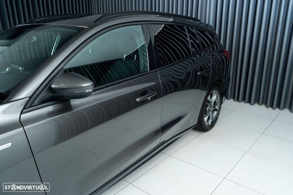 Ford Focus SW 1.0 EcoBoost ST-Line - 9