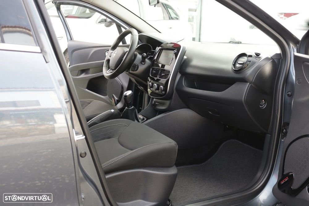 Renault Clio Sport Tourer 1.5 dCi Limited - 18