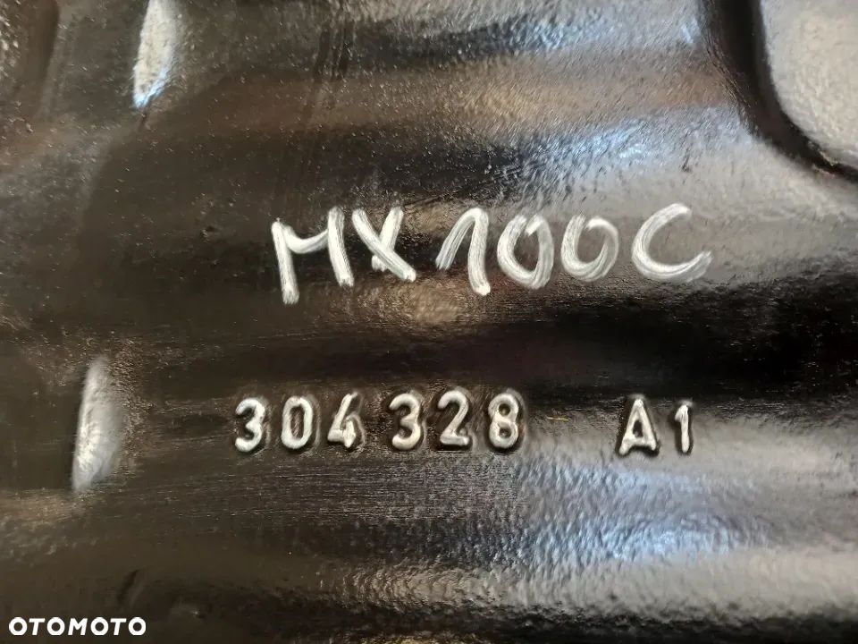 Obudowa skrzyni biegów 304328A1 Case MX100C - 2