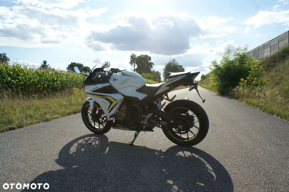 Honda CBR - 9