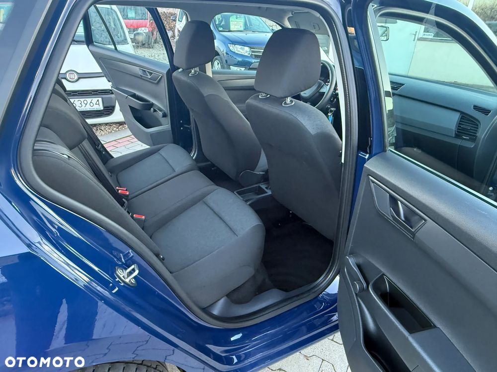 Skoda Fabia 1.0 MPI Clever - 22