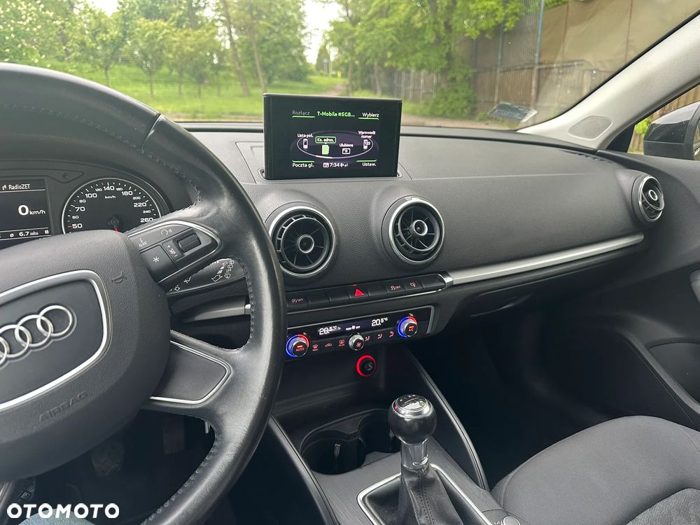Audi A3 Sportback 1.6 TDI Attraction - 17