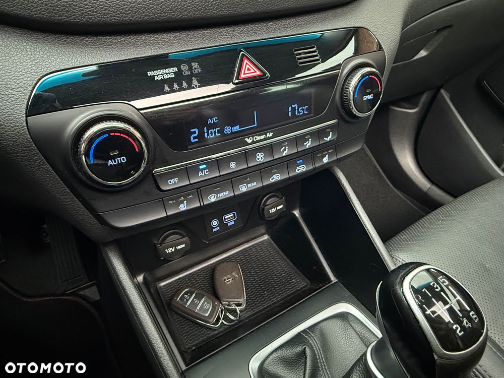 Hyundai Tucson blue 1.7 CRDi 2WD Advantage - 17