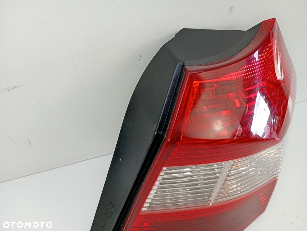 lampa tylna prawa tył BMW 1 E87 6924502 - 3