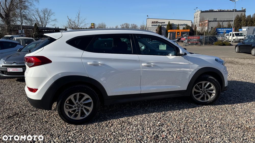 Hyundai Tucson blue 1.7 CRDi 2WD Style - 13
