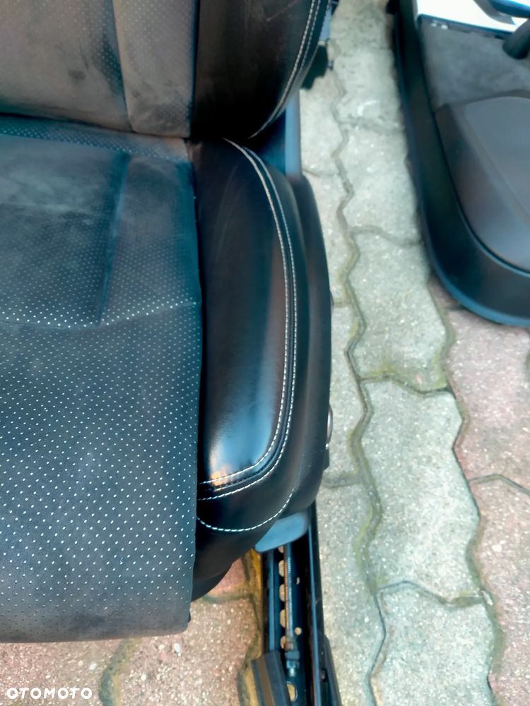 AUDI Q7 4M S-LINE / FOTEL FOTELE KANAPA BOCZKI TAPICERKA / 5 OSOBOWA / ISOFIX / ORYGINAŁ - 4