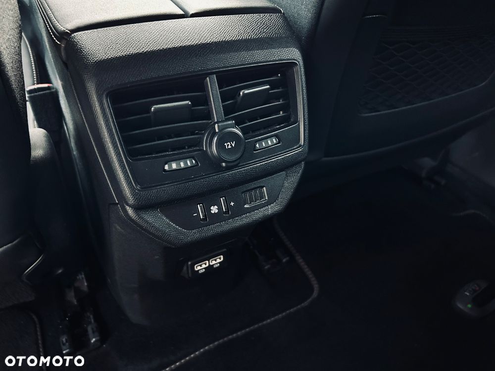 Peugeot 5008 BlueHDi 180 EAT8 GT - 36