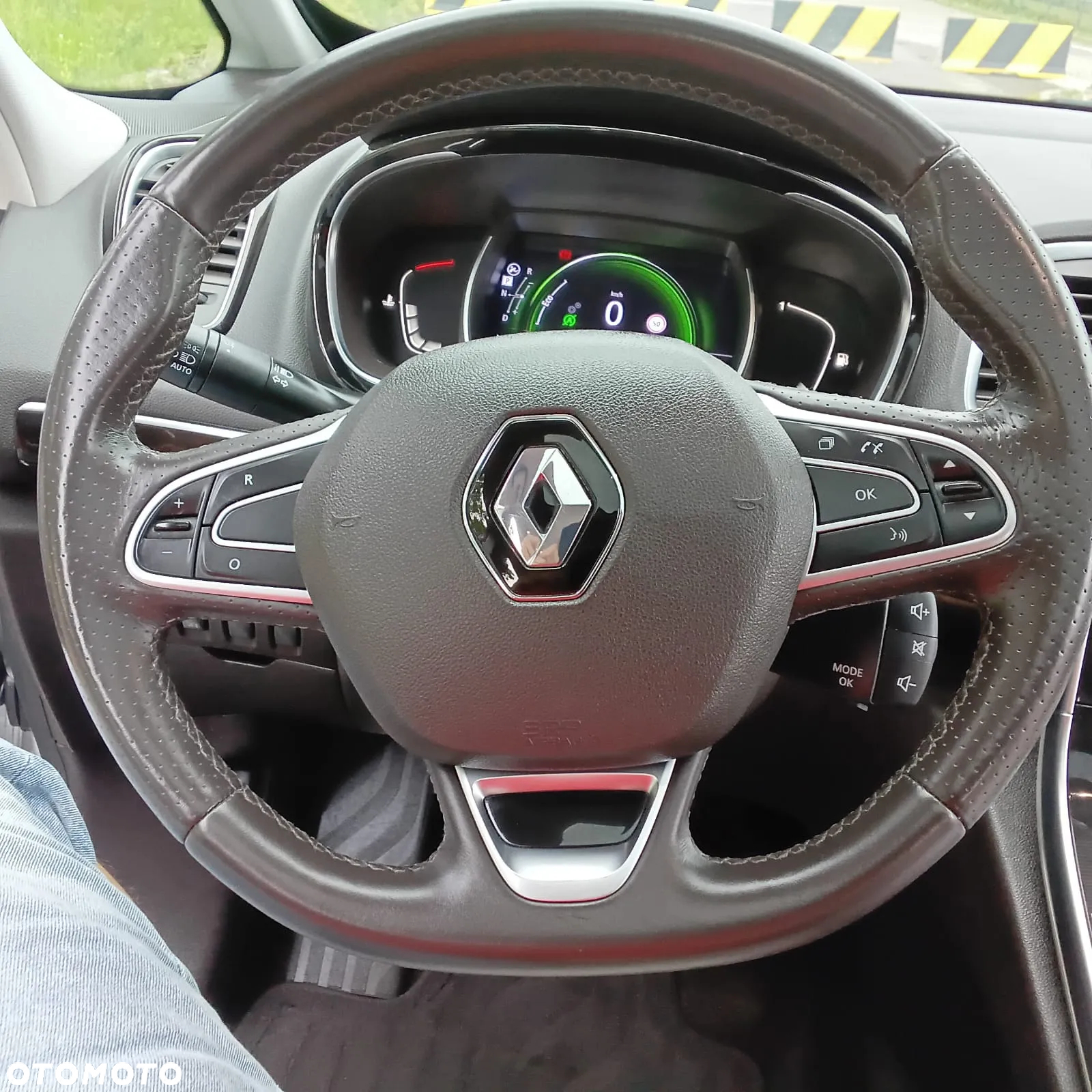 Renault Espace BLUE dCi 160 EDC BUSINESS EDITION - 22