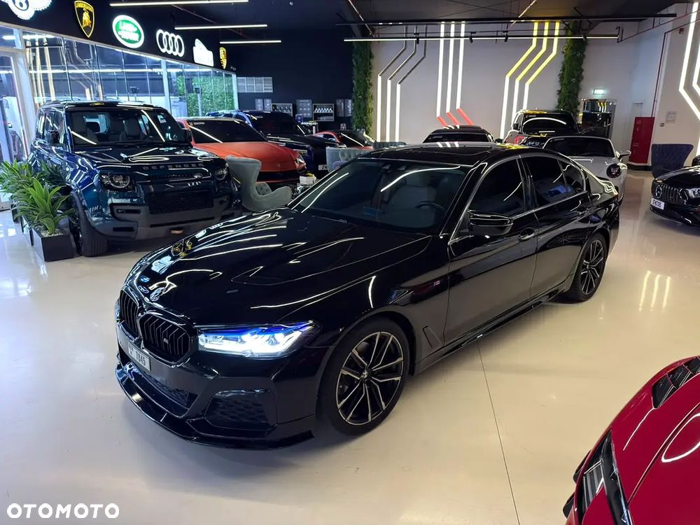 BMW Seria 5 520i M Sport Edition - 8