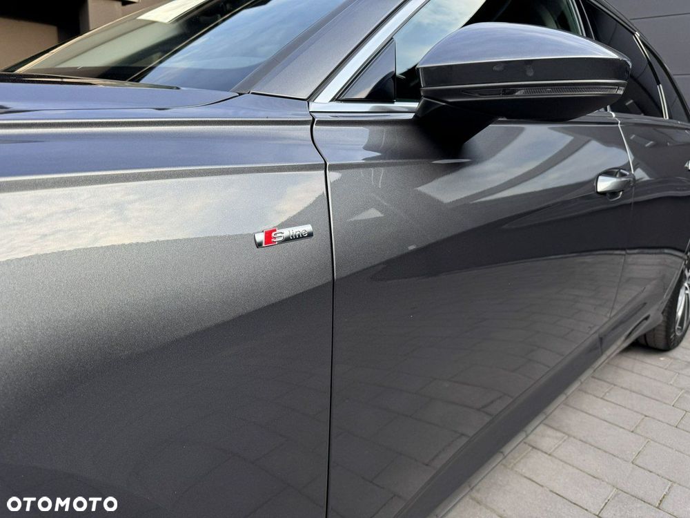 Audi A6 Avant 40 TDI quattro S tronic S line - 34