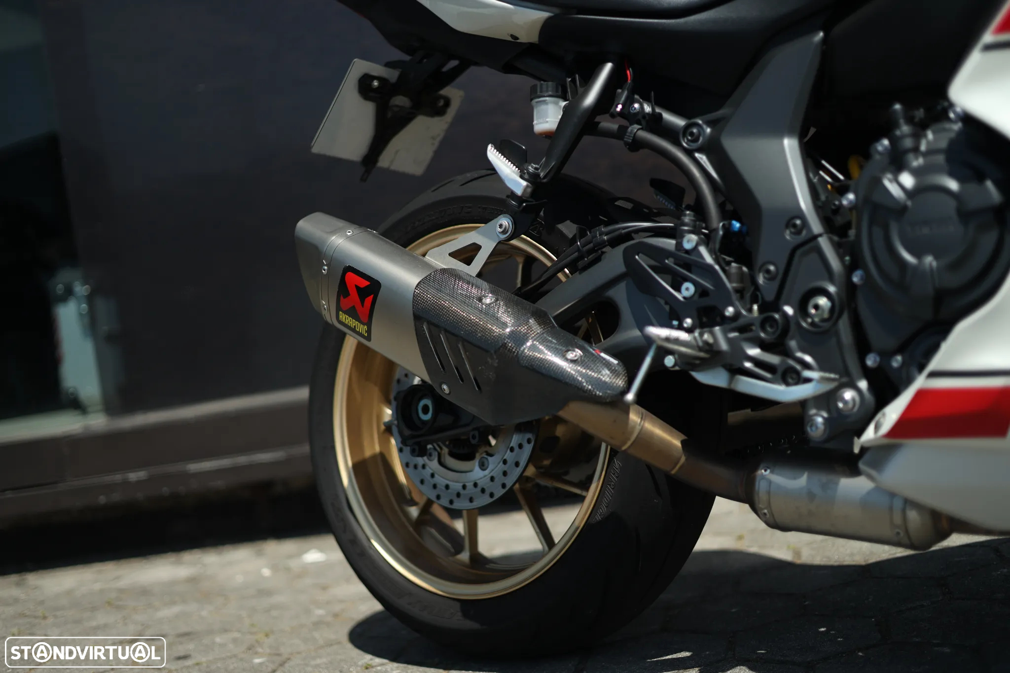 Yamaha YZF R7 World GP 60Th Aniversary - 23