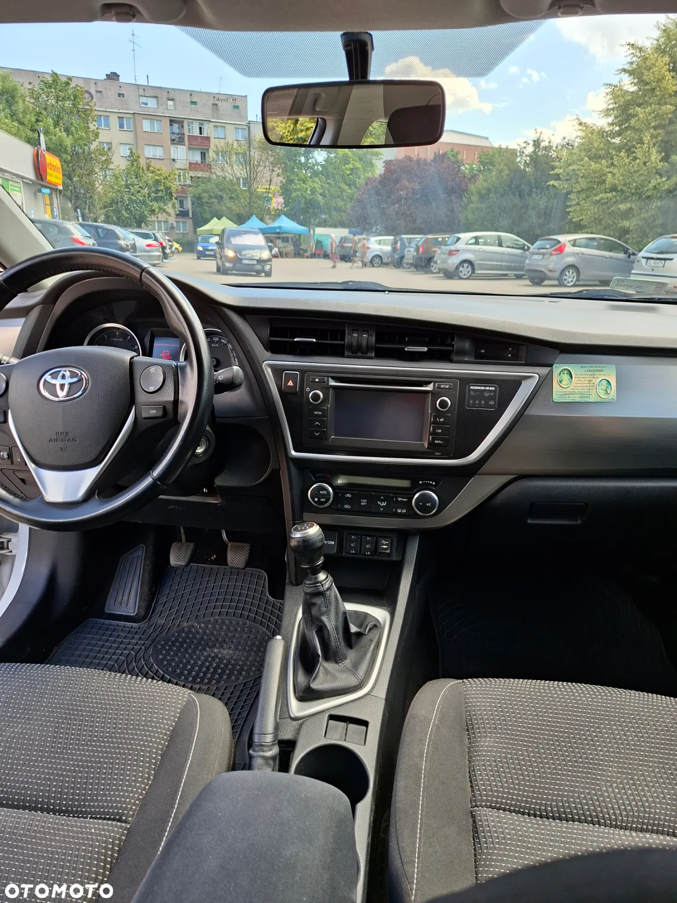 Toyota Auris 1.6 Premium Comfort - 15