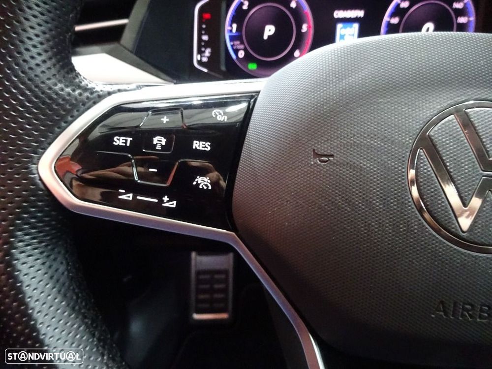 VW Arteon Shooting Brake 2.0 TDI Elegance DSG - 17