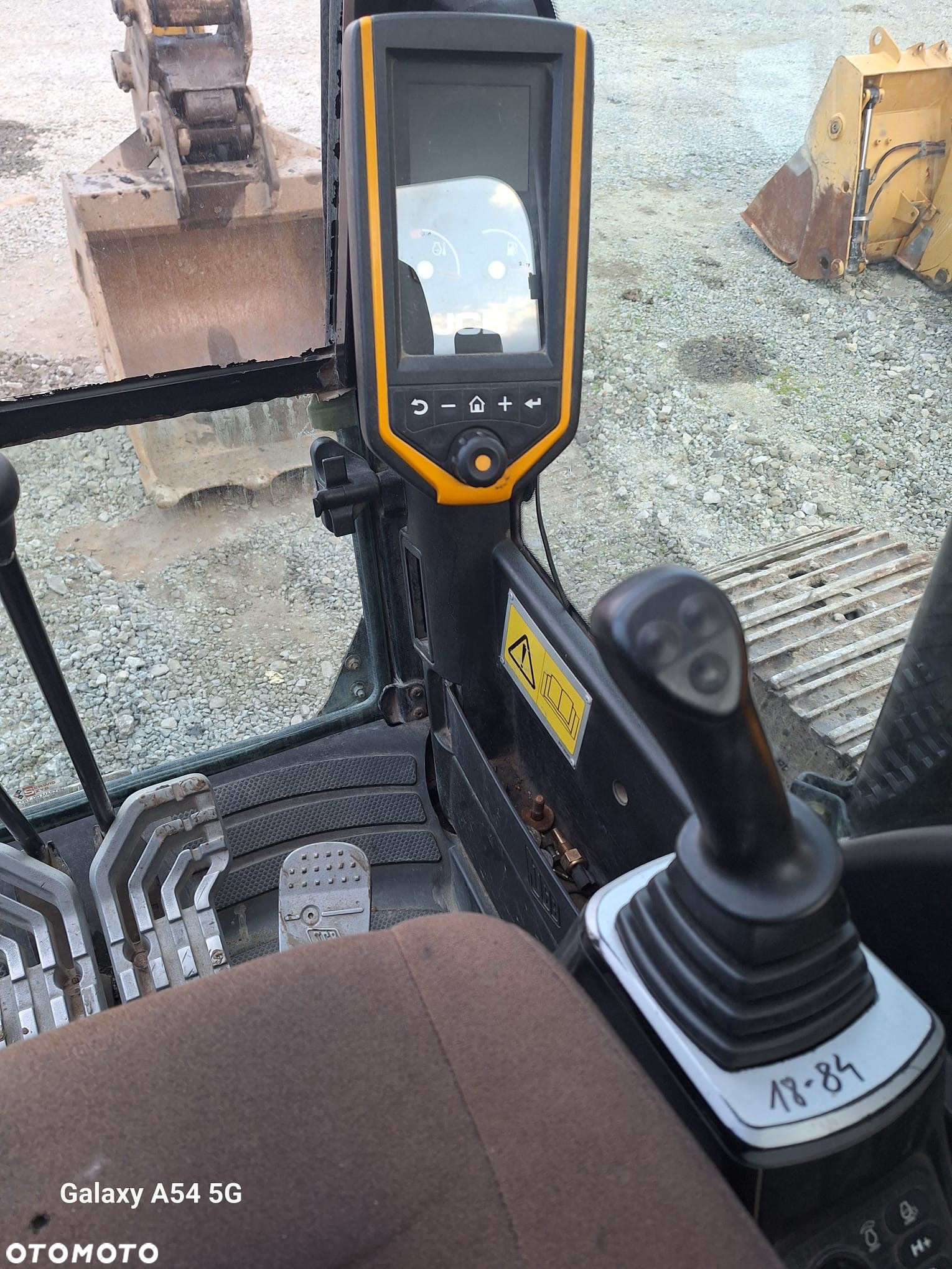 JCB - 6