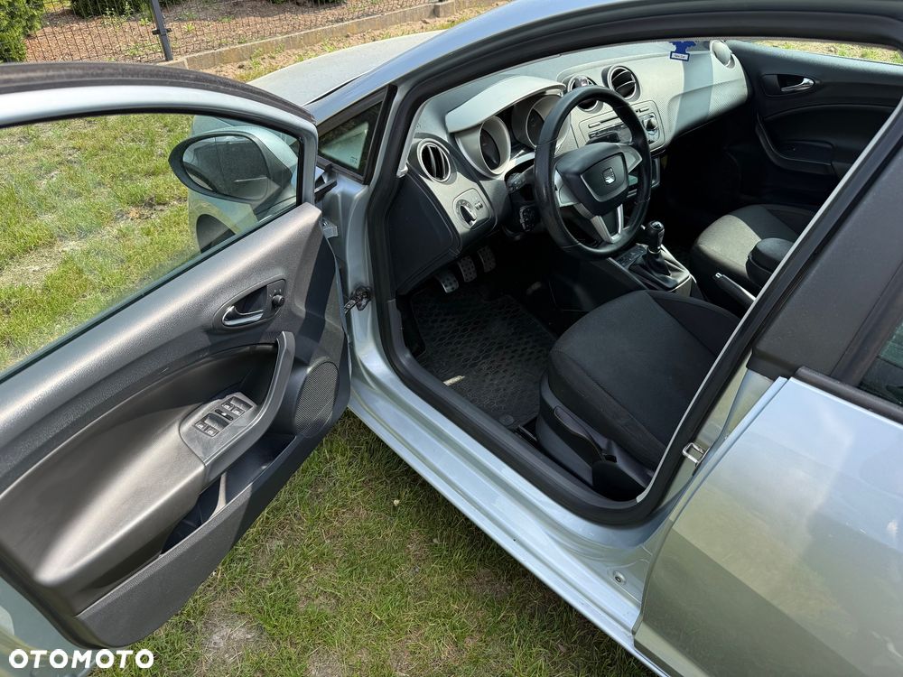 Seat Ibiza 1.6 16V Style - 11