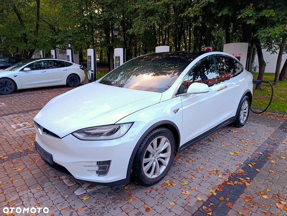 Tesla Model X Long Range Plus - 1