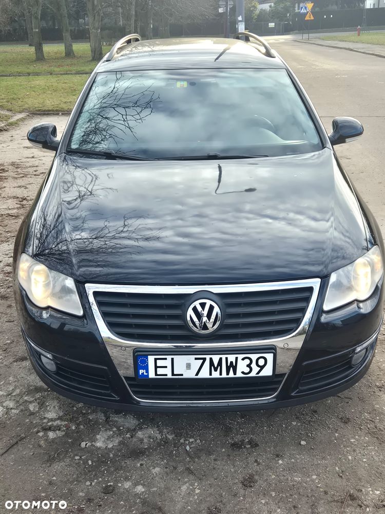 Volkswagen Passat 1.8 TSI Individual - 9