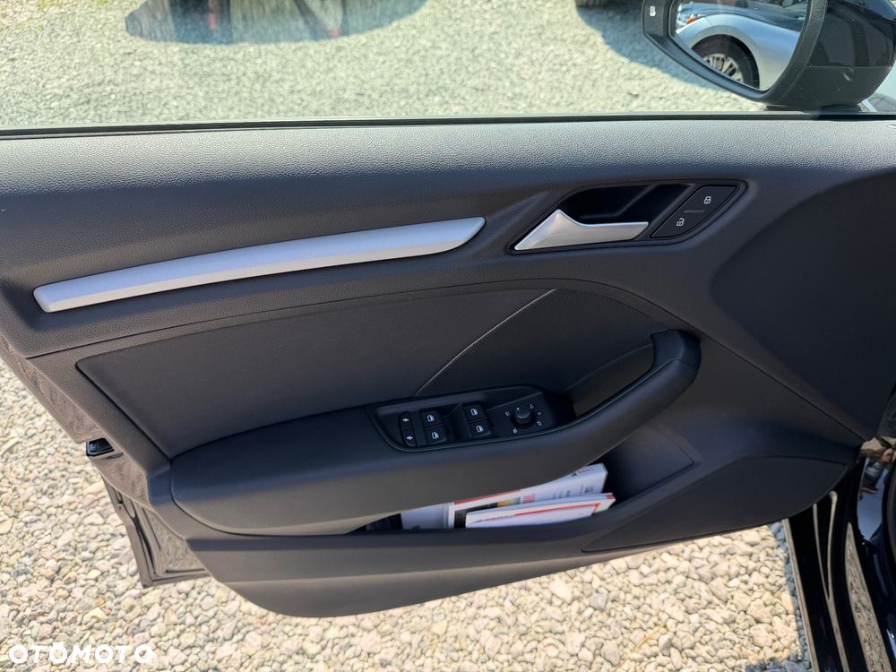 Audi A3 Sportback 1.6 TDI (clean diesel) Attraction - 29