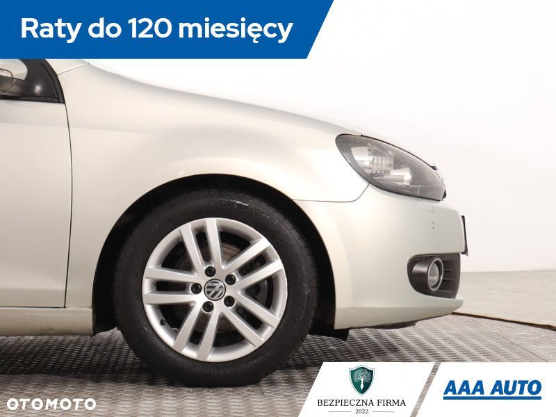 Volkswagen Golf - 16