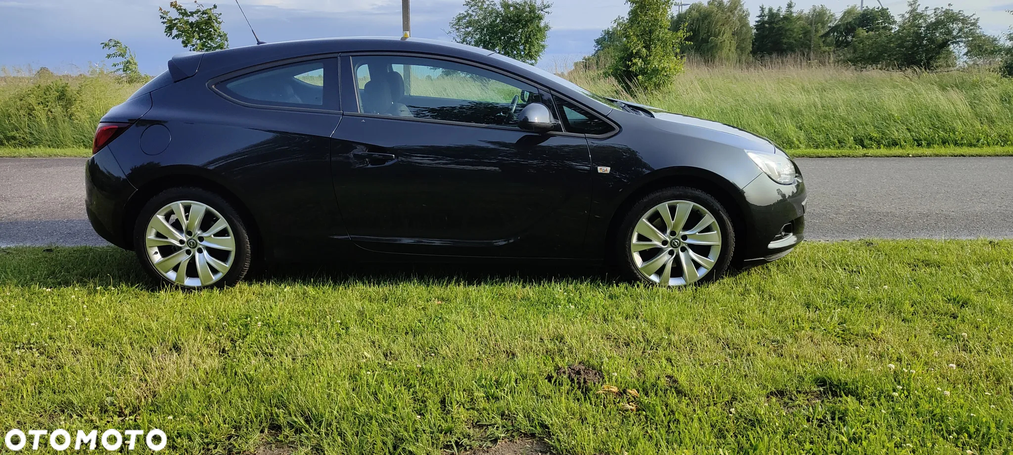 Opel Astra GTC 1.7 CDTI DPF ecoFLEX Start/Stop - 3