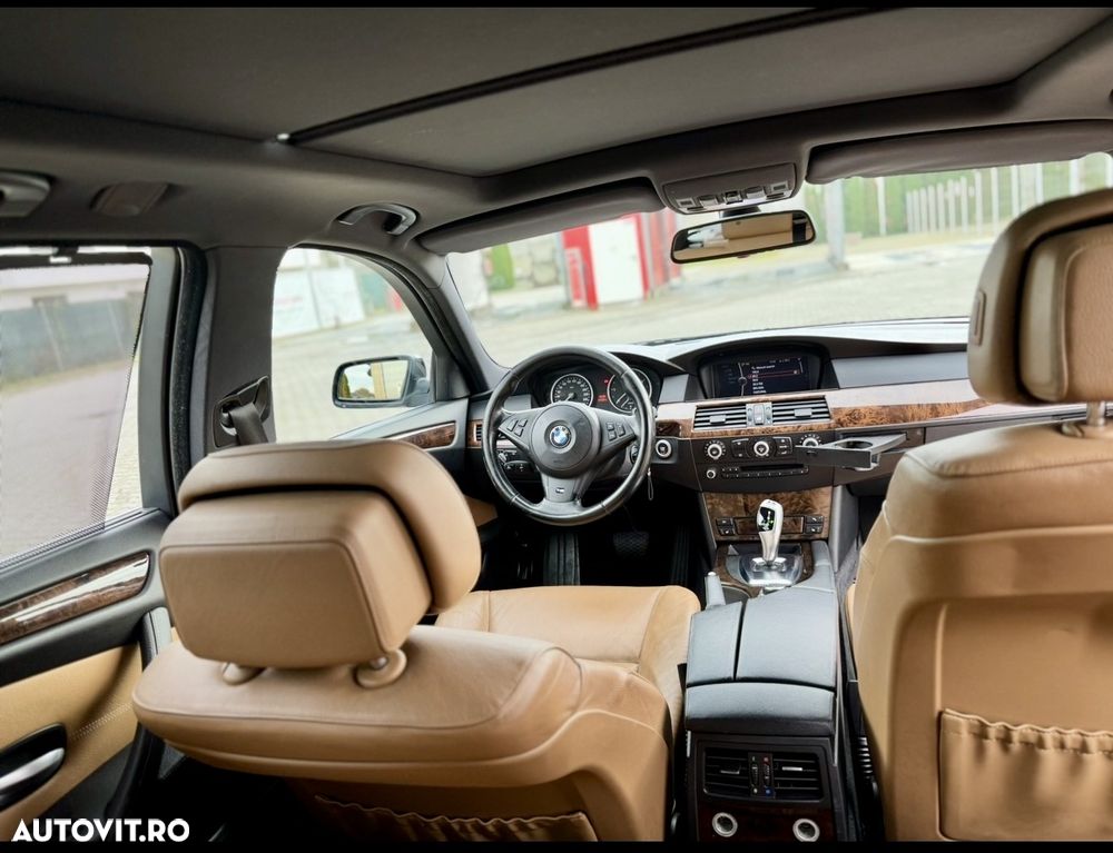 BMW Seria 5 520d Aut. - 11