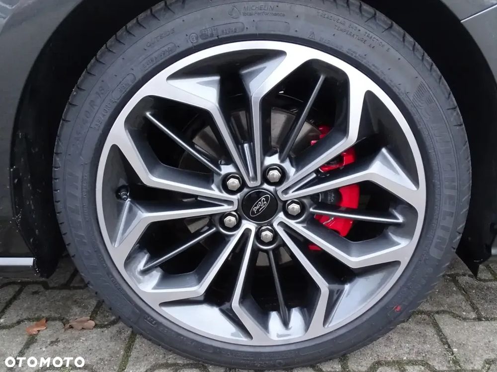 Ford Focus 1.0 EcoBoost mHEV ST-Line X - 4