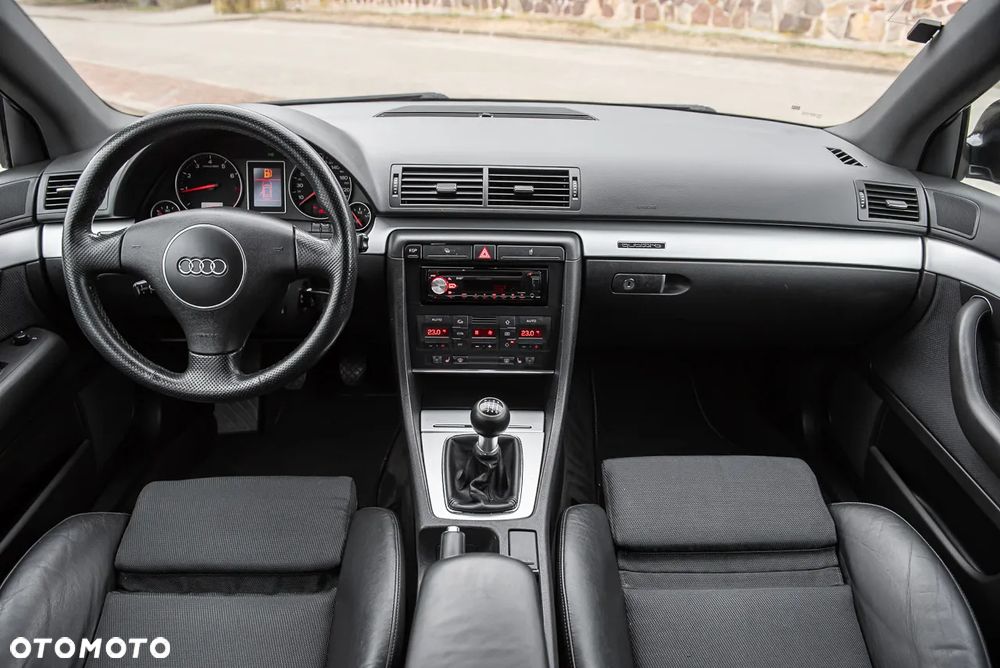 Audi A4 Avant 1.8 T quattro - 7