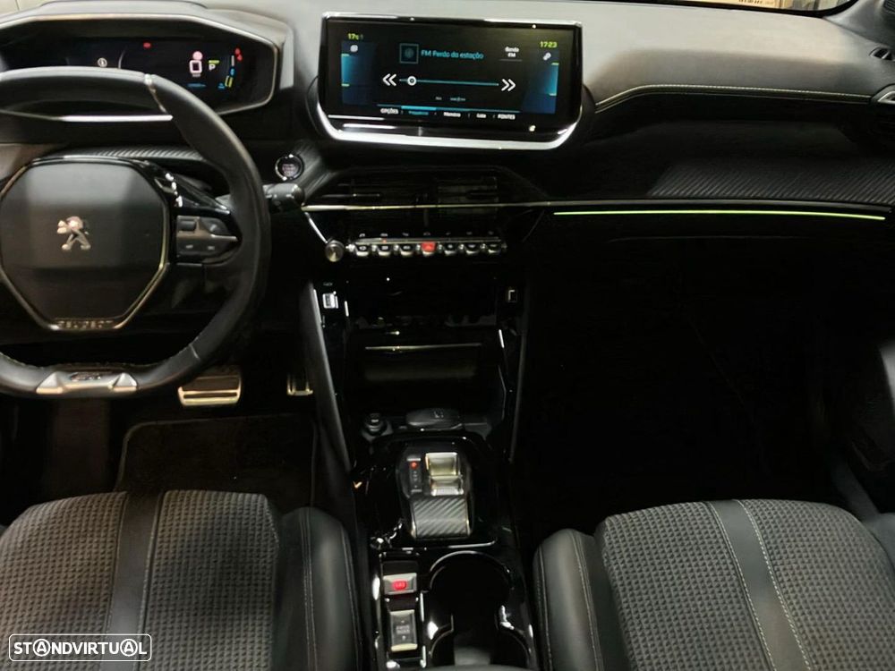 Peugeot e-208 50 kWh GT - 10
