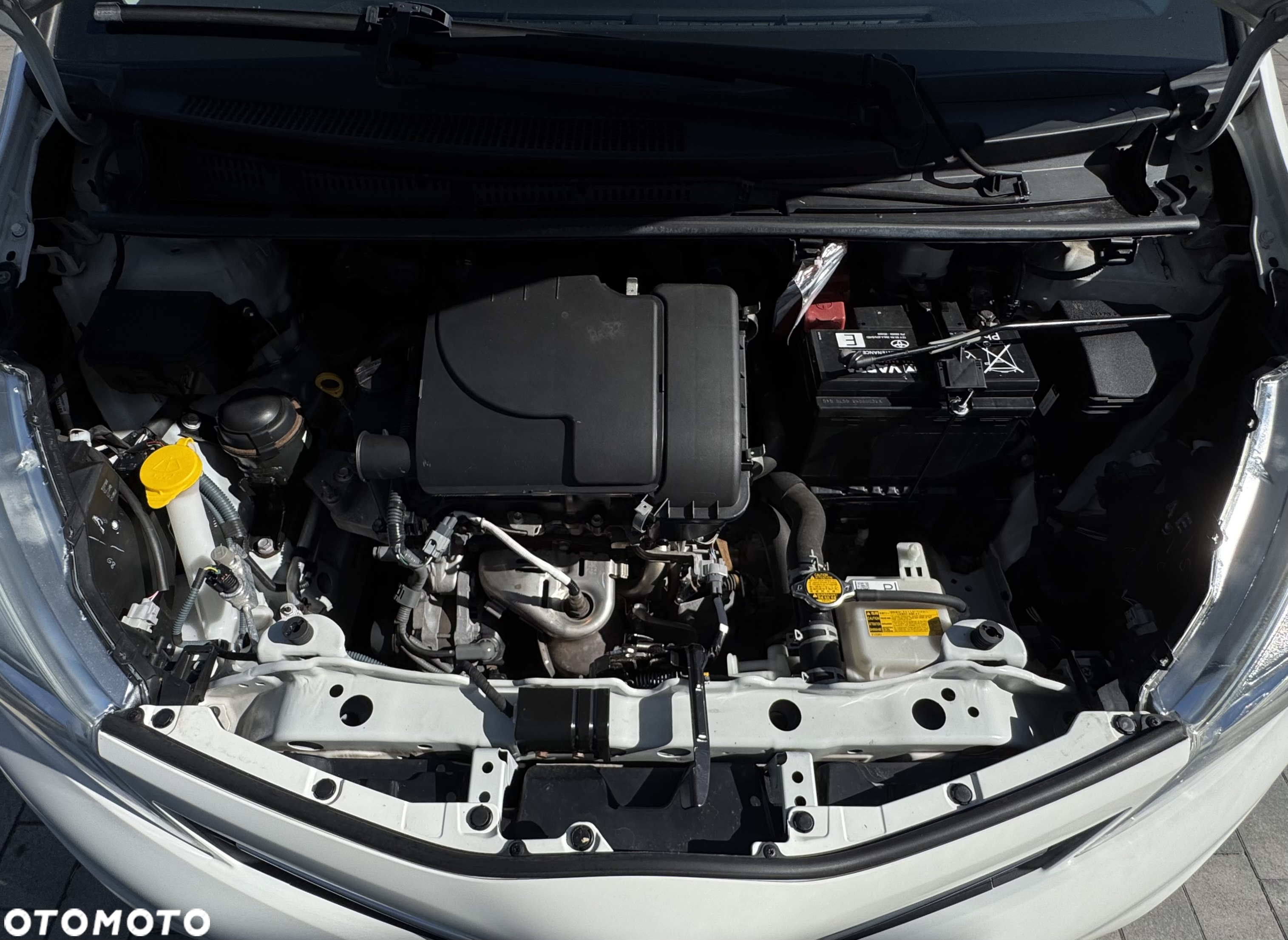 Toyota Yaris 1.0 VVT-i Cool - 36