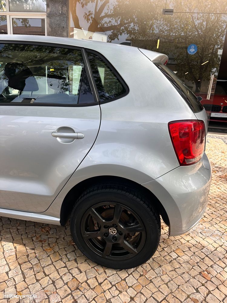 Volkswagen Polo 2009 photo 3