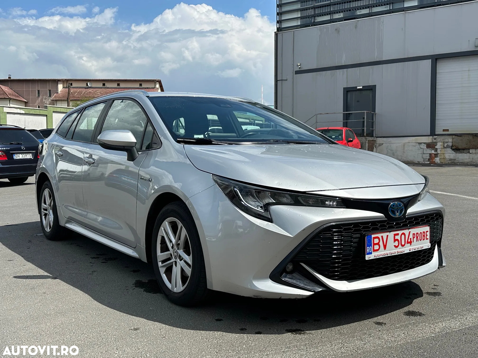 Toyota Corolla 1.8 HSD Business - 2