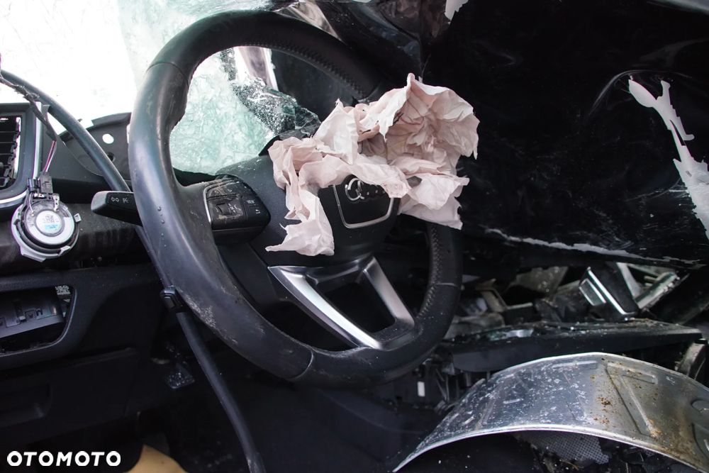 Auto na części - Audi Q5 II FY 2.0 TFSI 252 KM DAYB SUX LY9T 2018R Silnik Skrzynia Drzwi Klapa Zderzak Błotnik Lampa Szyba Klamka Lusterko Sterownik Moduł Czujnik Panel Kierownica - 10