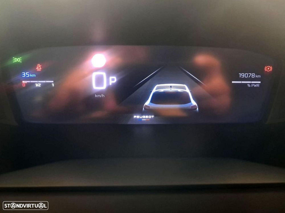 Peugeot 208 1.2 Hybrid Allure e-DCS6 - 18