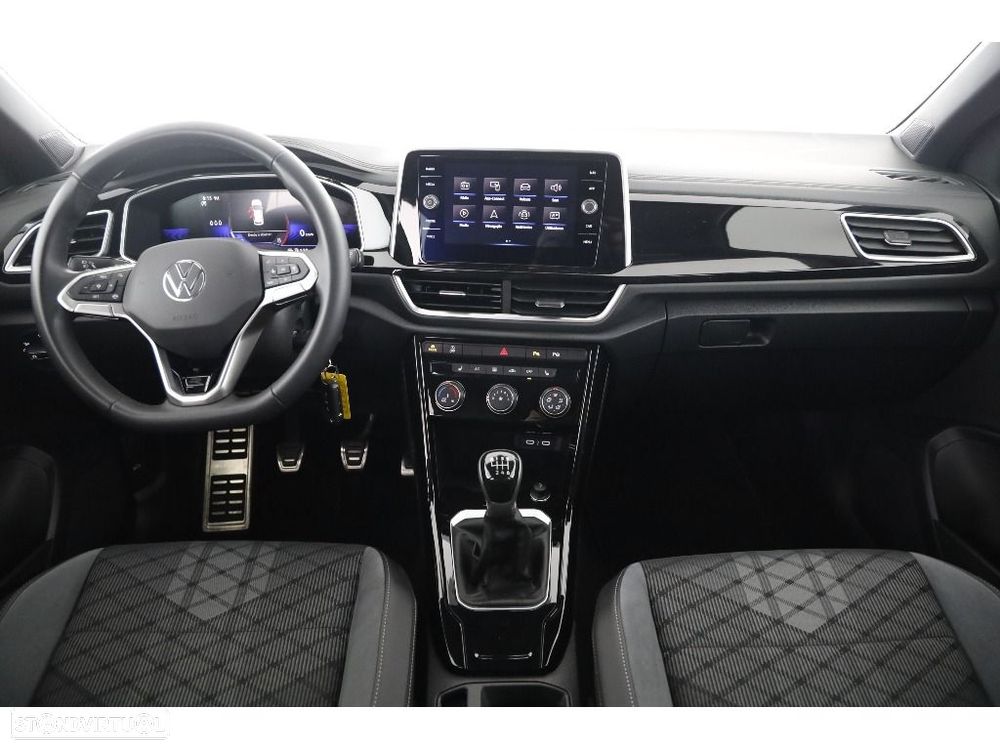 VW T-Roc 1.0 TSI Urban - 17
