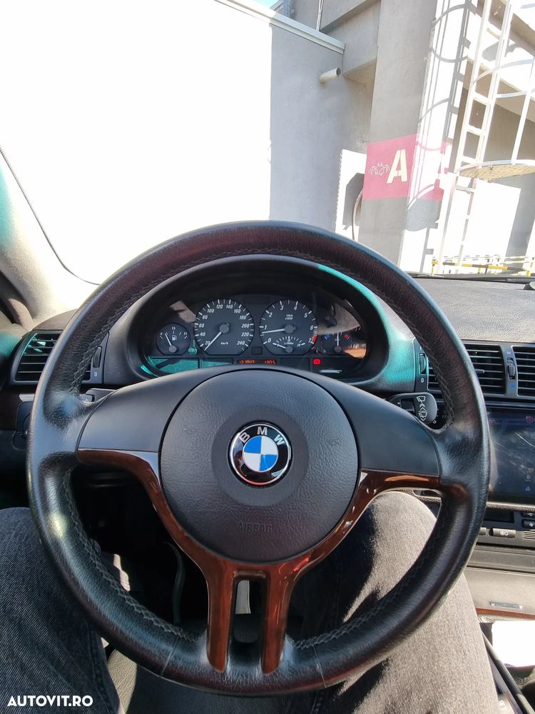 BMW Seria 3 320 Ci - 12