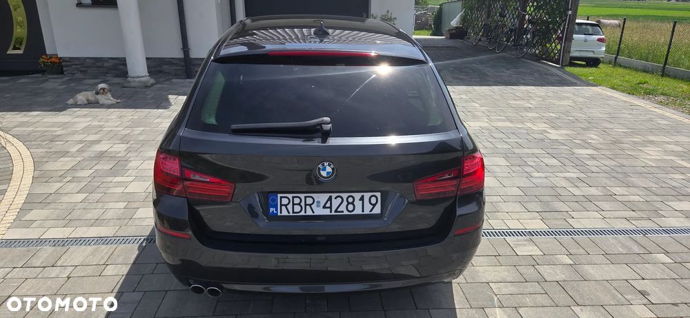 BMW Seria 5 520d - 5