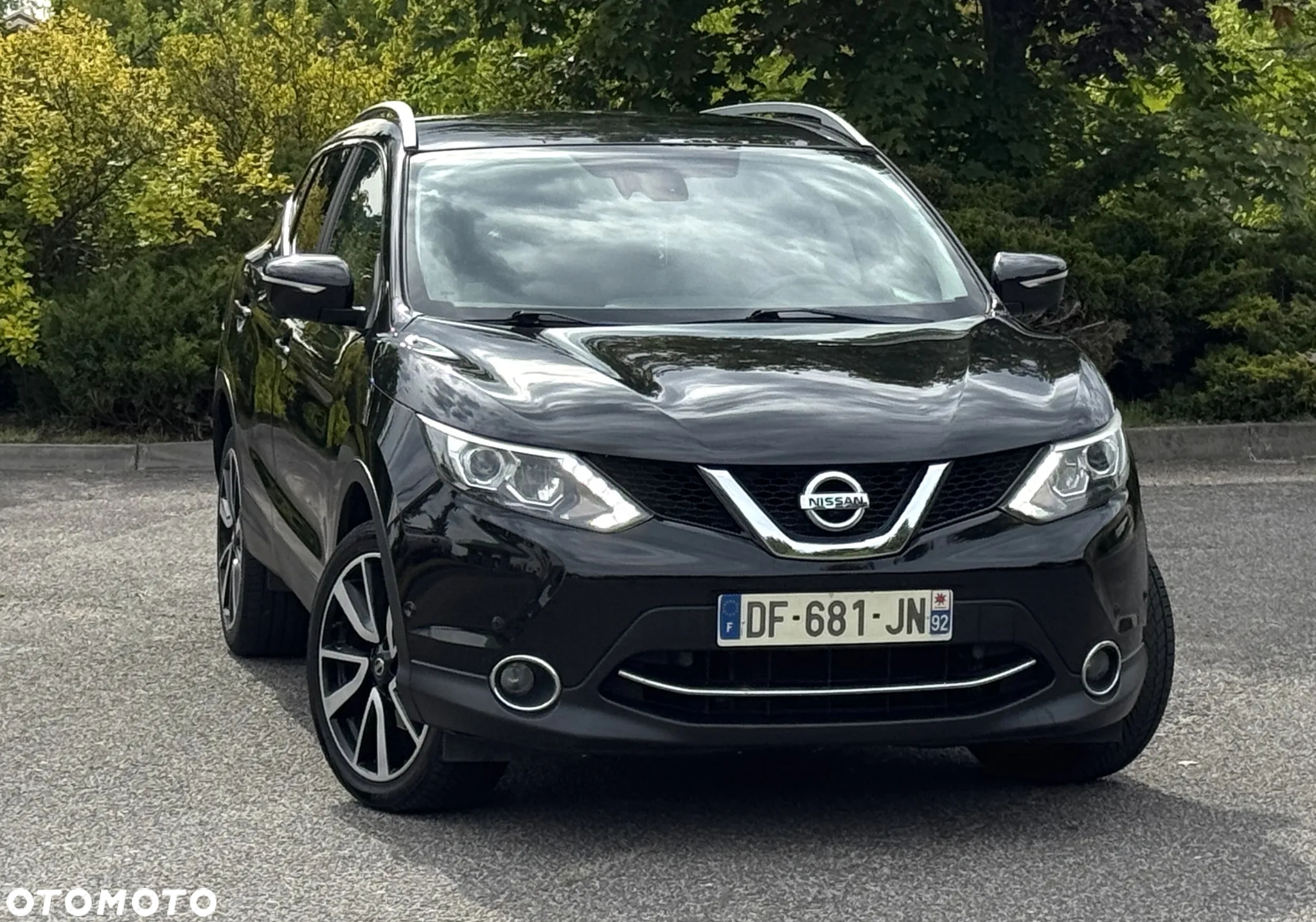 Nissan Qashqai 1.2 DIG-T Tekna EU6 - 10