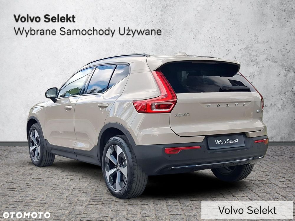 Volvo XC 40 - 4
