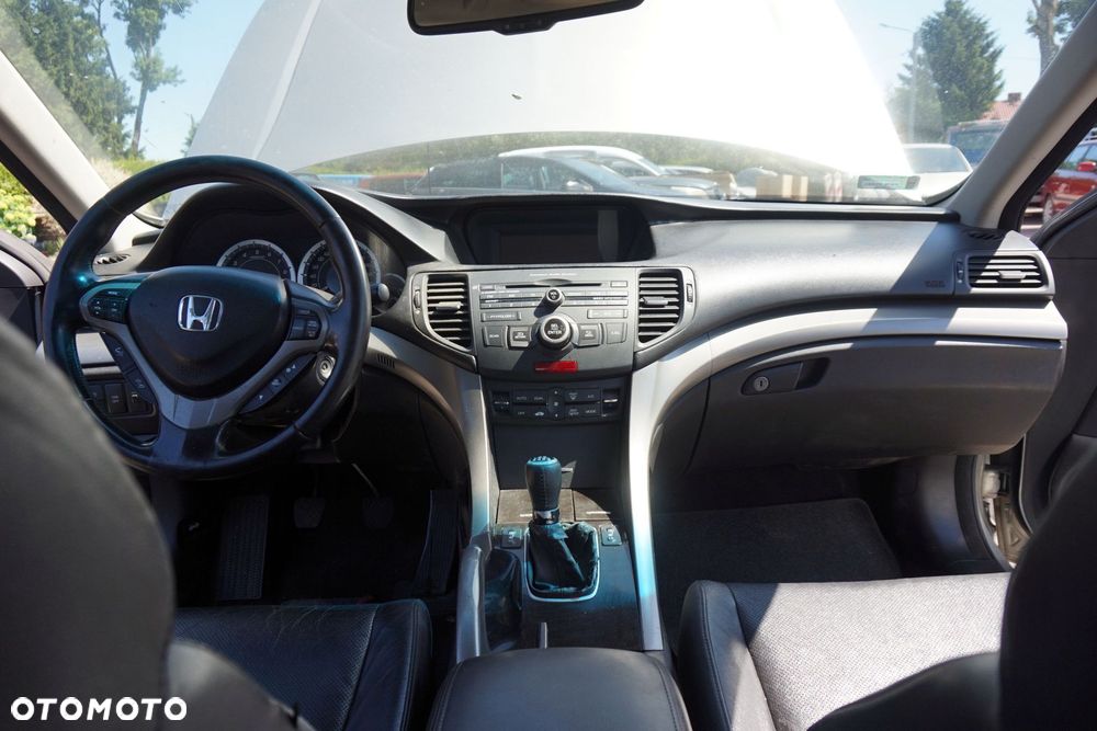 HONDA ACCORD VIII SEDAN 2008 NH743M 2.0 16V R20A3 156KM SREBRNY na części - 10