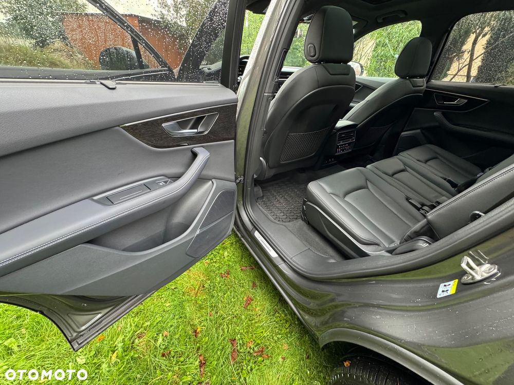 Audi Q7 - 21